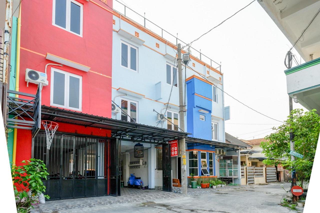 Reddoorz Near Jalan Adi Sucipto Solo Hotel Екстериор снимка