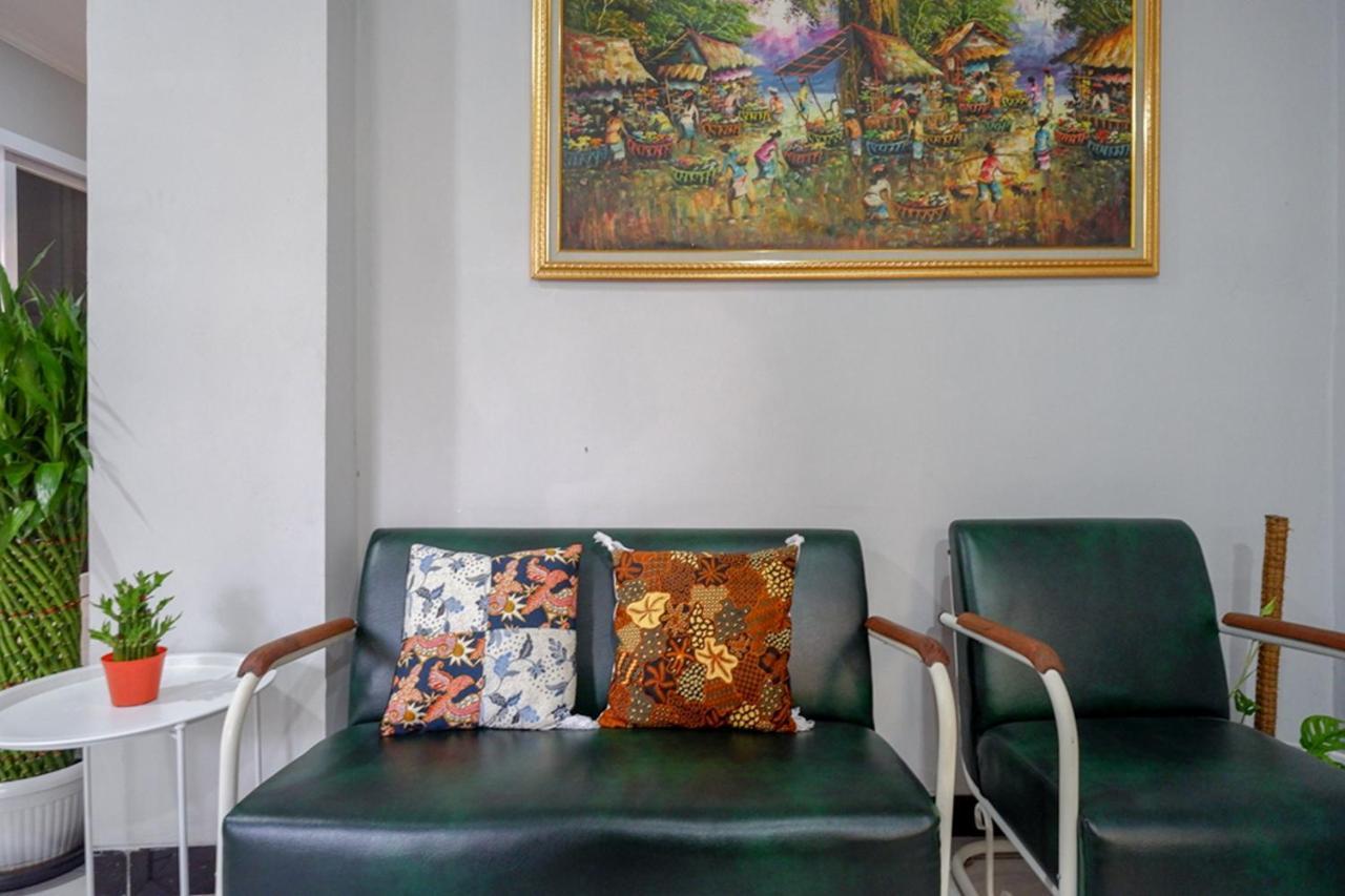 Reddoorz Near Jalan Adi Sucipto Solo Hotel Екстериор снимка